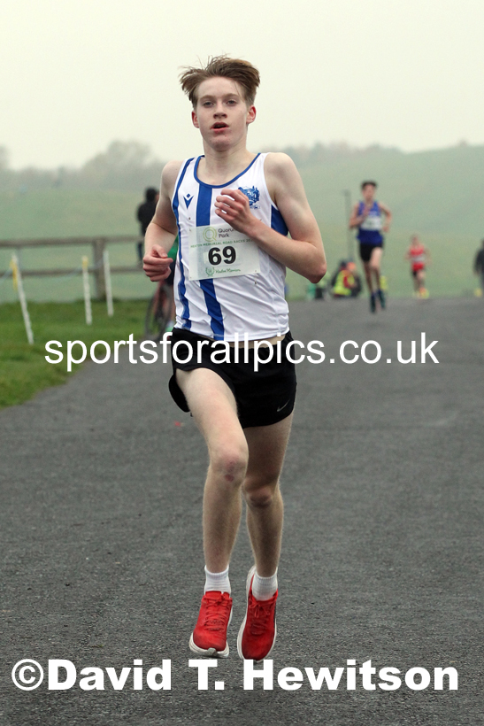 Boys and Girls under-15s 2021 Heaton Memorial Road Races, Town Moor, Newcastle. Photo: David T. Hewitson/Sports for All Pics